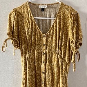 Prairie dress, short sleeved